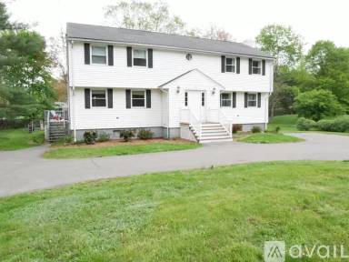 Main picture of 193 School St