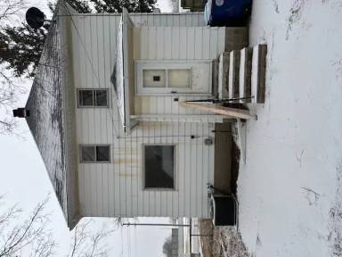 Main picture of 842 Conger St