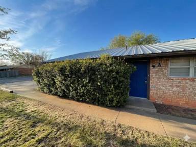Main picture of 7206 Avenue W