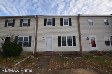 Main picture of 438 Hill Meadow Dr