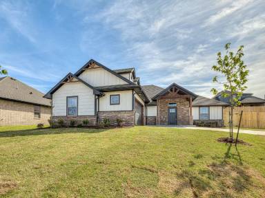 Main picture of HazelWood Way_8401 - 1