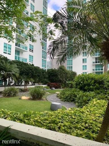 Main picture of The Plaza On Brickell
