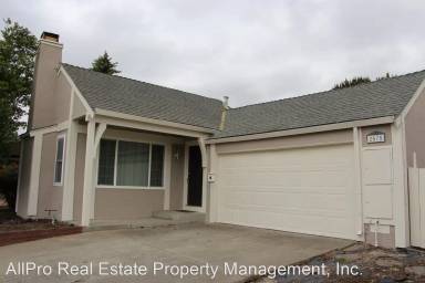 Main picture of 2575 Ann St