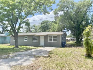 Main picture of 1716 28th Ave E