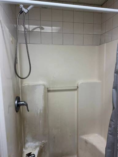 Main picture of 1635 Centre Ave