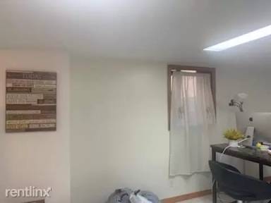 Main picture of 18320 68 Ave