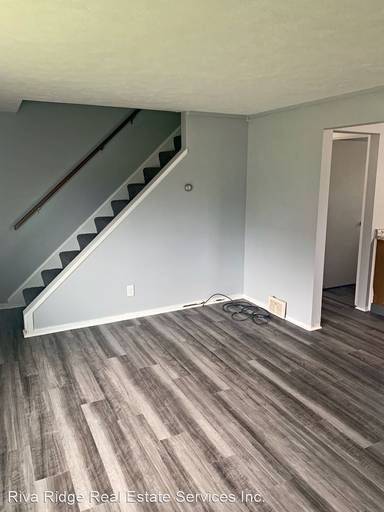 Main picture of 95 Arlene Ave