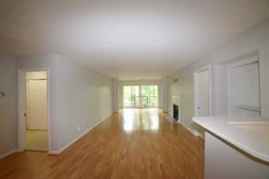 Main picture of 2309 Pine Heights Dr NE