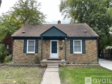 Main picture of 995 Voorheis St