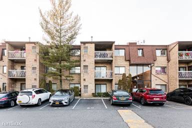 Main picture of 709 Kennedy Dr