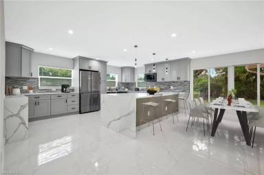Main picture of 2255 Randolph Dr