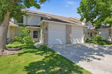 Main picture of 186 E Elwood Ln