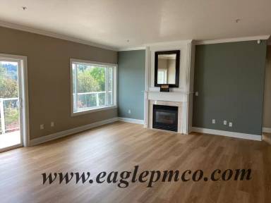 Main picture of 7442 S Virginia Ave