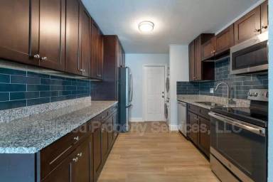 Main picture of 5207 N Flagler Dr