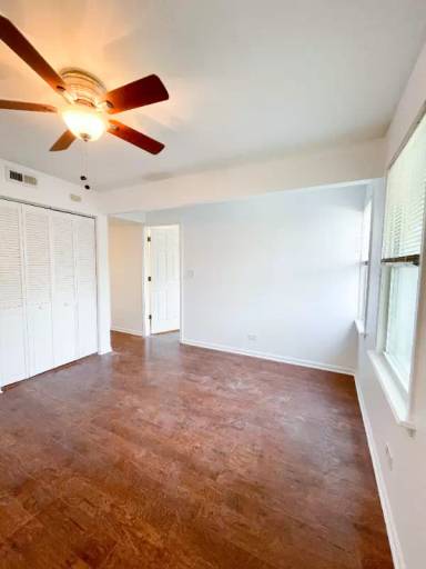 Main picture of 3053 W Lyndale St