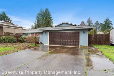 Main picture of 6506 SE Apple St