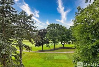 Main picture of 19425 Van Aken Blvd