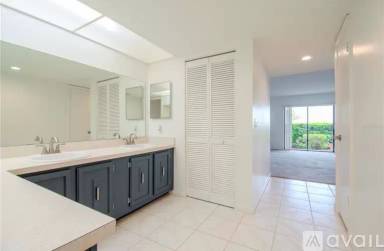 Main picture of 102 Mariner Dr