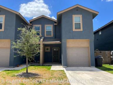 Main picture of Toepperwein Bluff Enclave