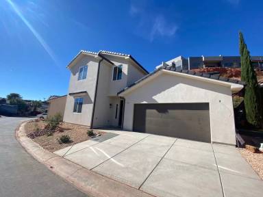 Main picture of 840 N Twin Lakes Dr