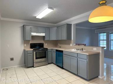 Main picture of 7814 Elk Dr