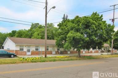 Main picture of 3211 N Franklin Ave