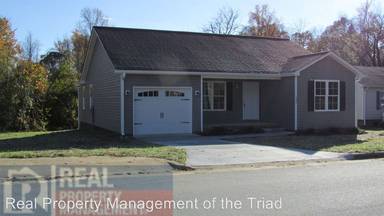 Main picture of 121 Robbins Ave