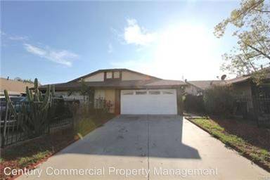 Main picture of 5673 Helix St