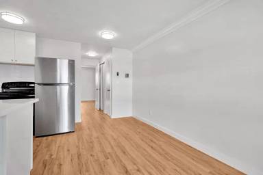 Main picture of 6701 S West Shore Blvd