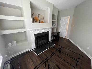 Main picture of 4901 Sierra Way
