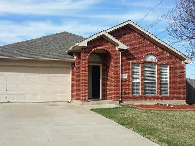 Main picture of 2103 Pond View Ct