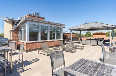 Main picture of 789 Dennison Ave