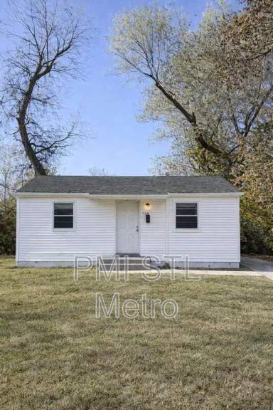Main picture of 705 Beardsley Ct