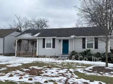 Main picture of 5817 Carl Pl