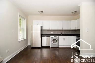 Main picture of 2129 N Dayton St