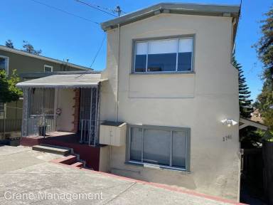 Main picture of 2739 9th Ave