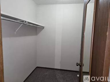 Main picture of 5360 Secor Rd