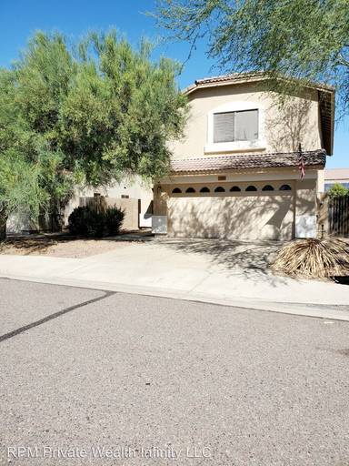 Main picture of 2314 E Parkside Ln