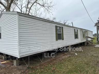 Main picture of 1835 S Lake Arthur Ave