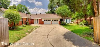 Main picture of 7021 Marilyn Ln