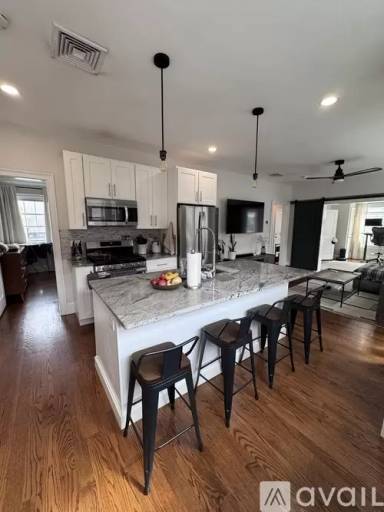 Main picture of 84 Chester Ave