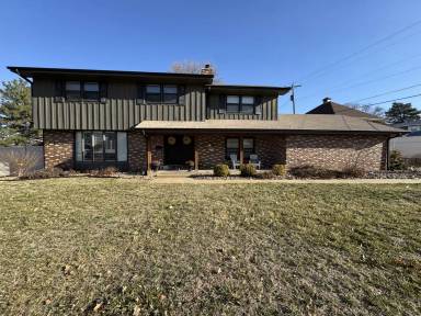 Main picture of 105 Aspen Rd