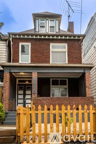 Main picture of 1013 Ross Ave