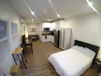Main picture of 1623 Polk Ave