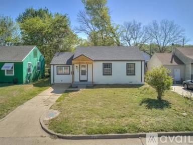 Main picture of 1220 Garden Dr