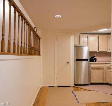 Main picture of 665 Washington Ave