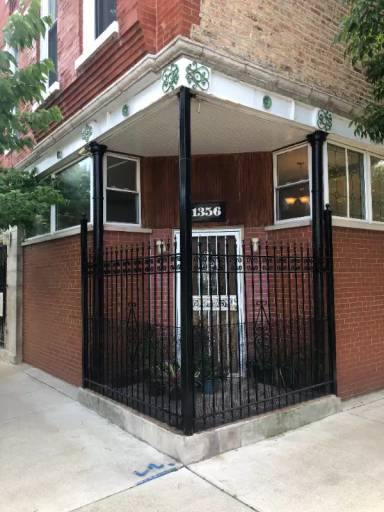 Main picture of 1356 N Bell Ave
