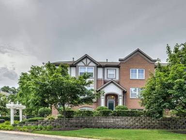 Main picture of 1126 N Claremont Dr
