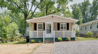 Main picture of 304 West St