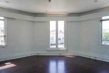 Main picture of 1708 N Gramercy Pl